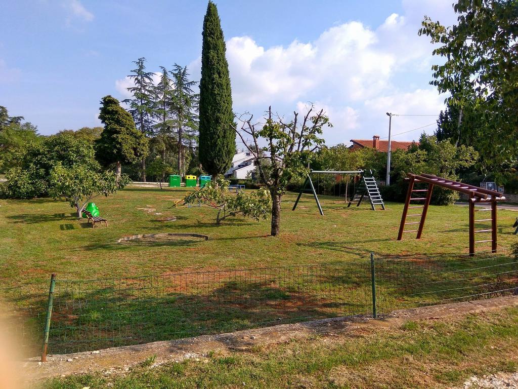 Apartment Gracijana Porec Bagian luar foto